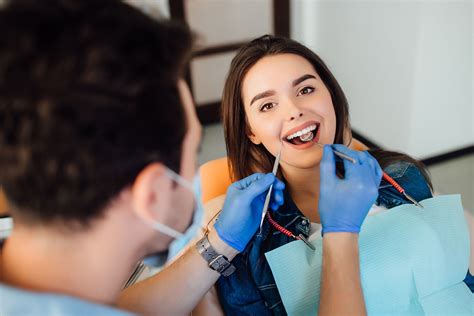 find a periodontist.